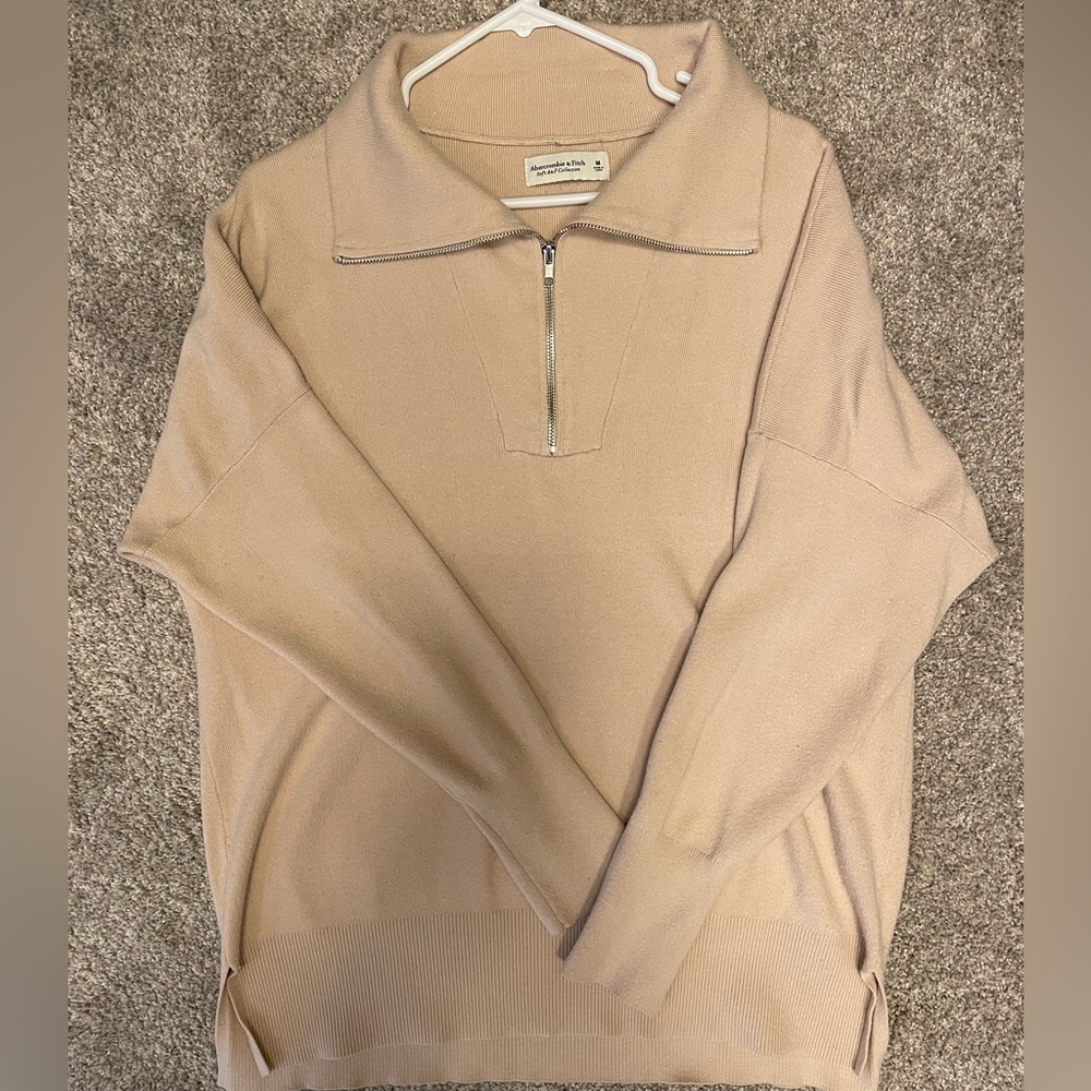 Abercrombie and Fitch quarter zip sweater